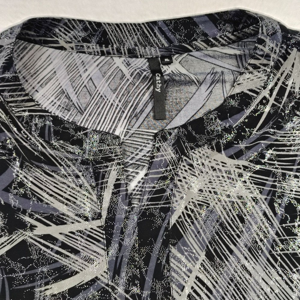 Cathy Womens XL Black Silver‎ Glitter Abstract Split Neck Long Sleeve Knit Top - Picture 2 of 9